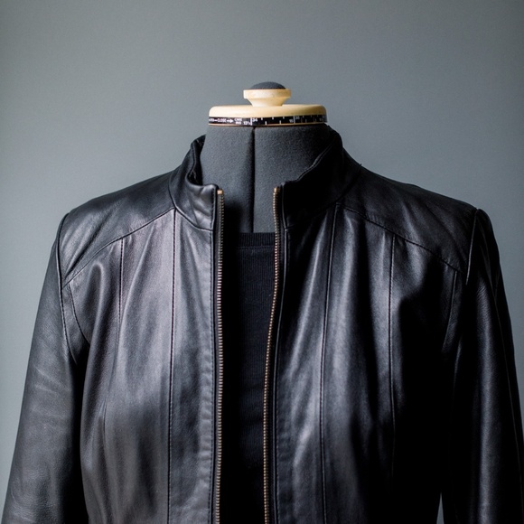 Black Leather Cropped Moto Jacket - Women's Size Small - Kenneth Cole Reaction - Picture 11 of 11